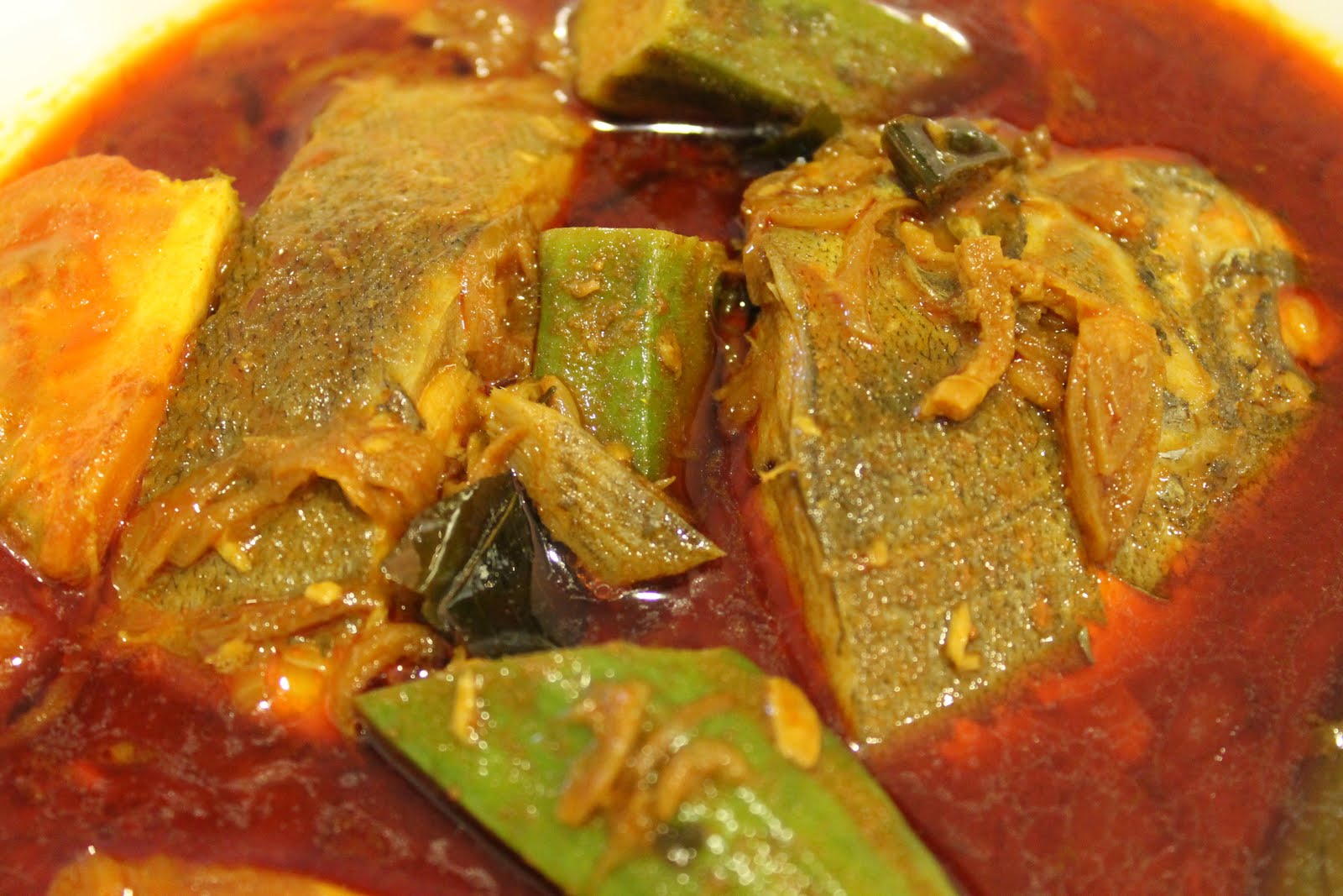 Azie Kitchen Kari Ikan Bawal Hitam Malay Food Ethnic