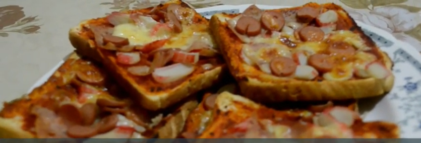 Roti Pizza Homemade - Daily Makan