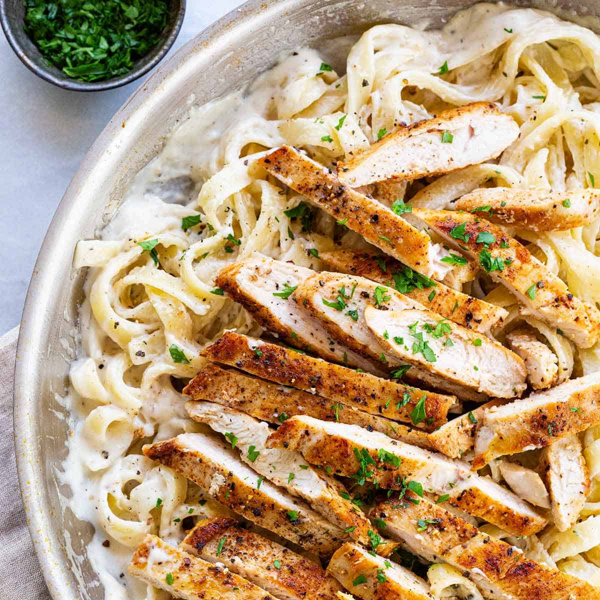 Chicken Alfredo Pasta - Daily Makan