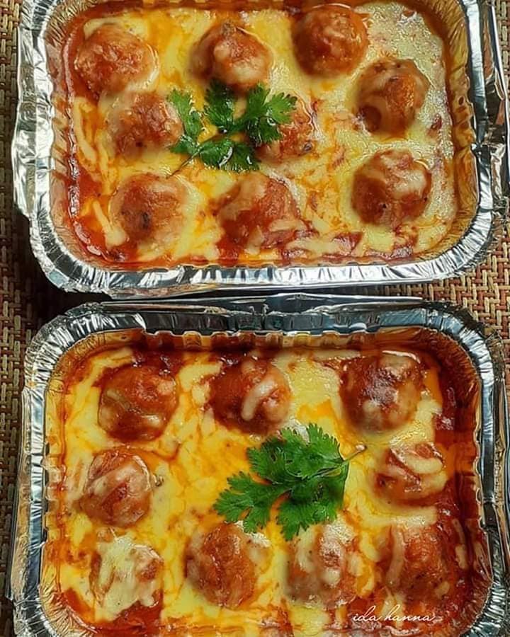 Meatball Bolognese Cheese