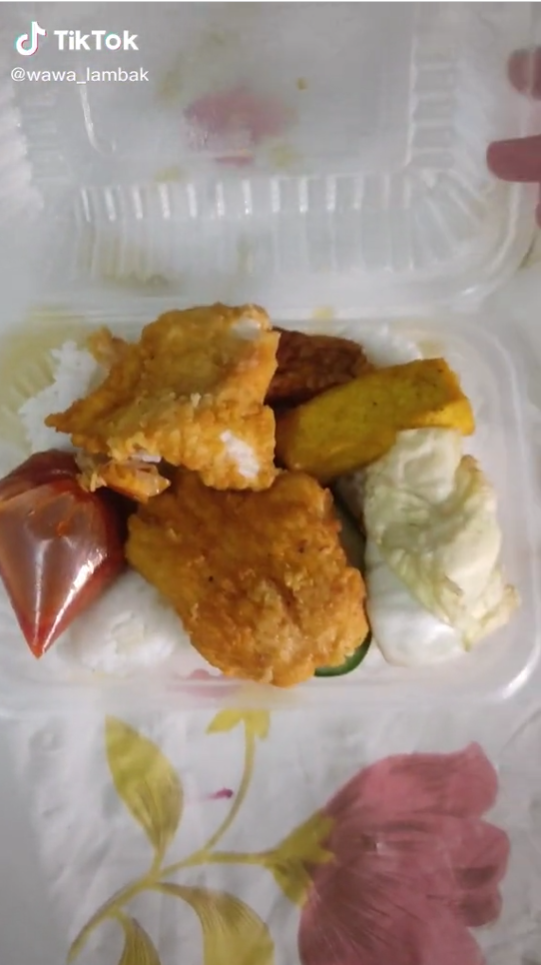 KECEWA BELI NASI AYAM PENYET