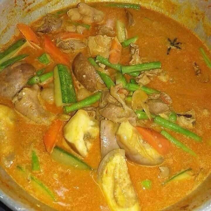 gulai ayam kak wok