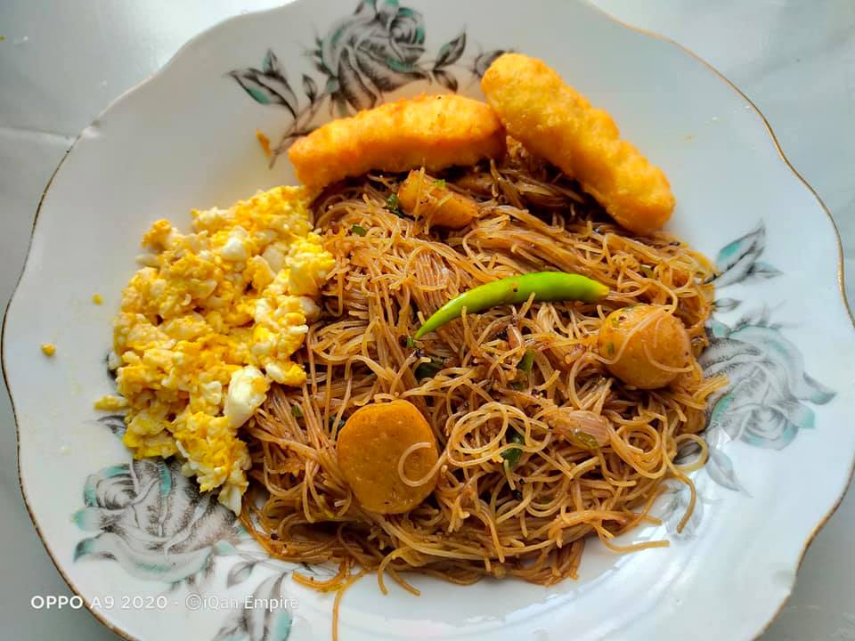 BIHUN LADA HITAM