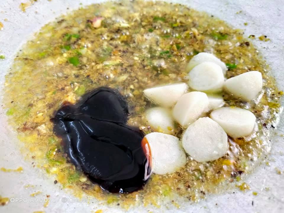 BIHUN LADA HITAM