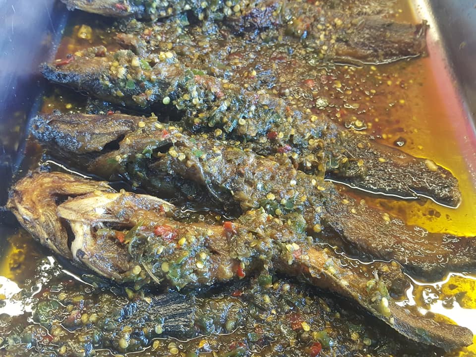 IKAN KELI GORENG BERCILI