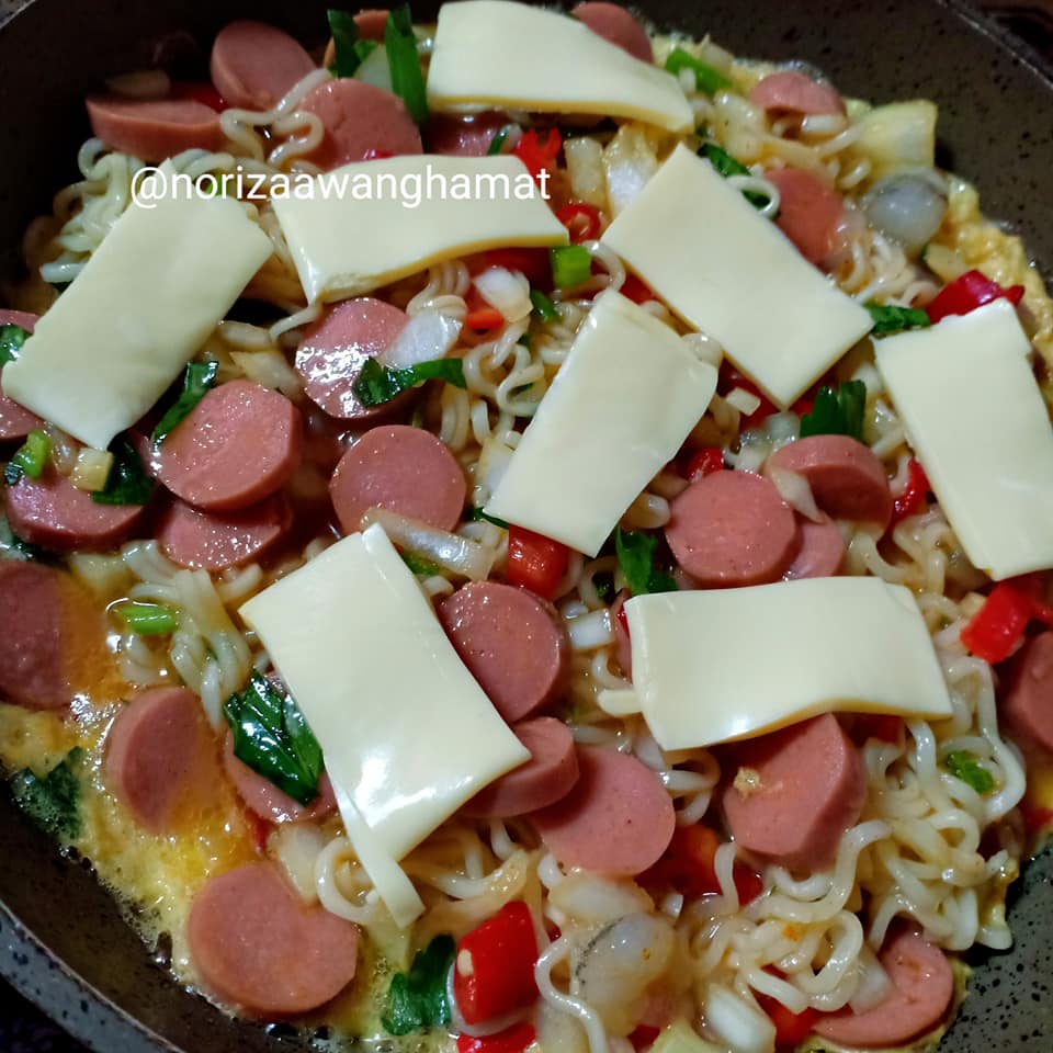 MURTABAK MAGGI KARI