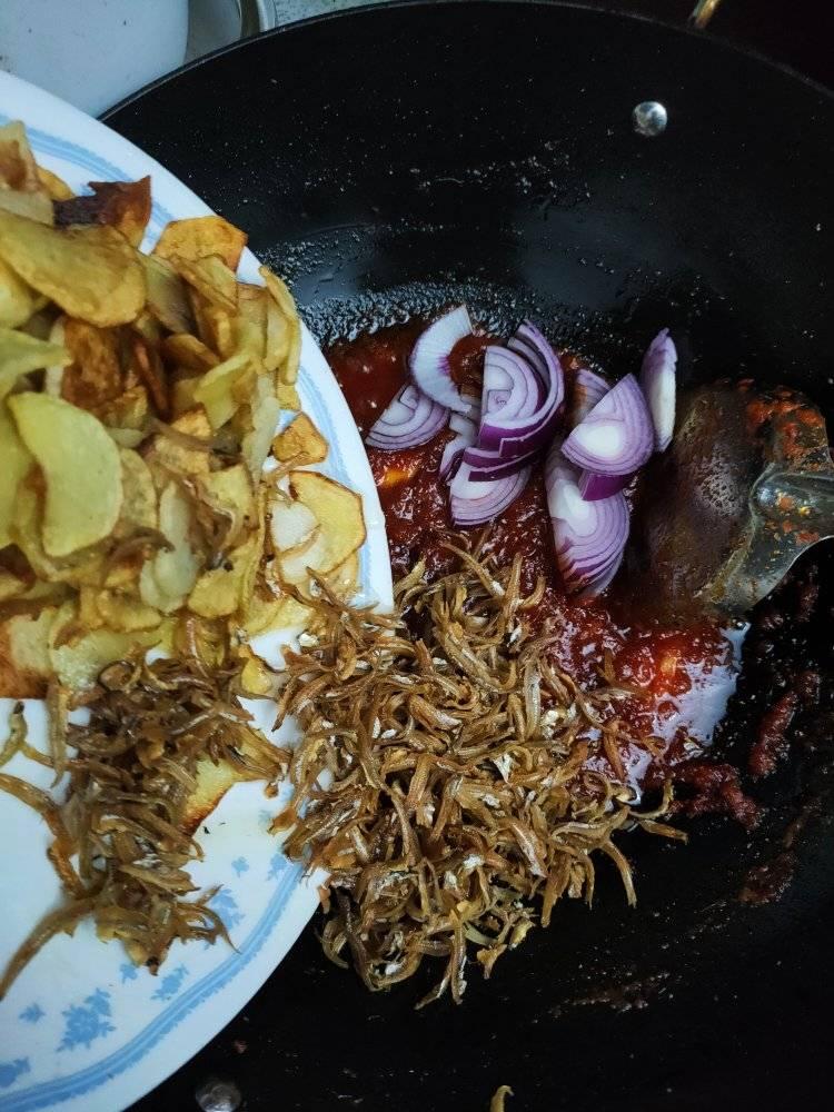 Sambal Kentang Ikan Bilis