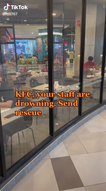 RESTORAN KFC