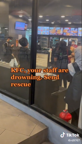 RESTORAN KFC