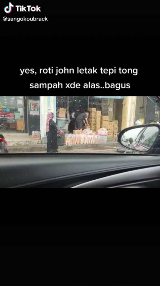 JUAL ROTI JOHN