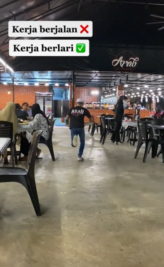 pekerja kedai makan