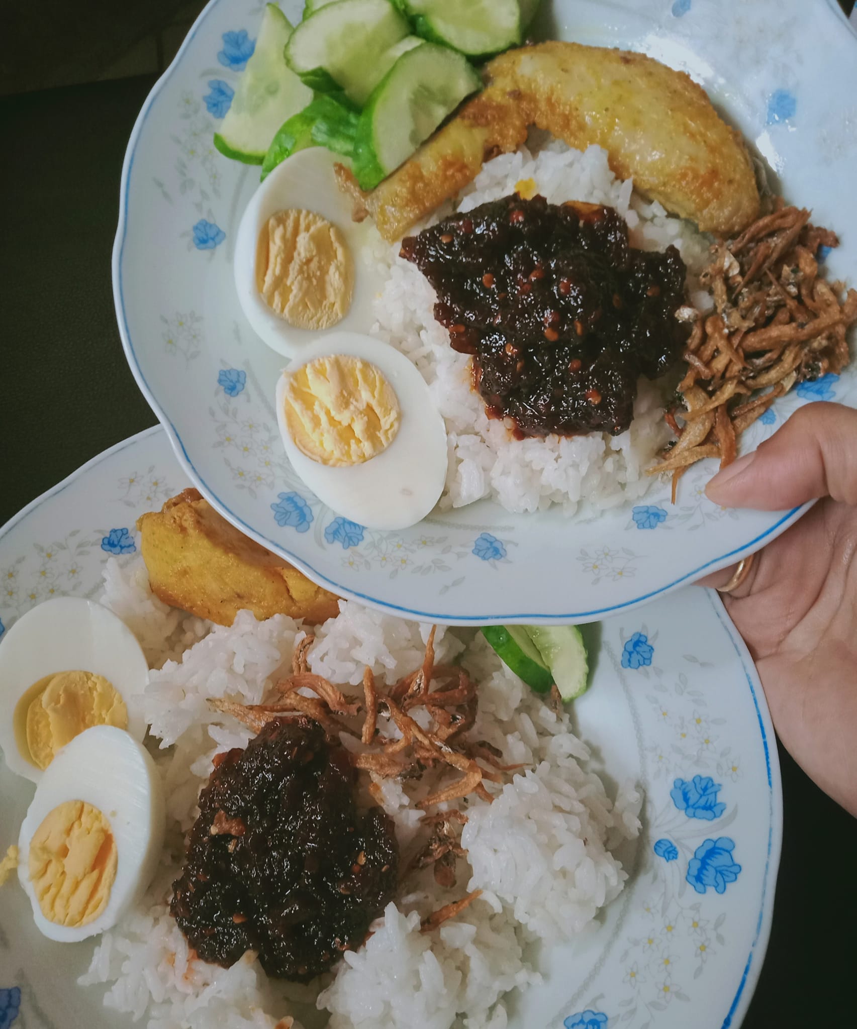 sambal nasi lemak kesukaan