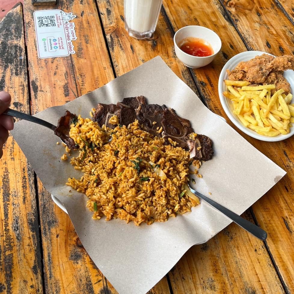 tempat makan berkonsepkan ladang