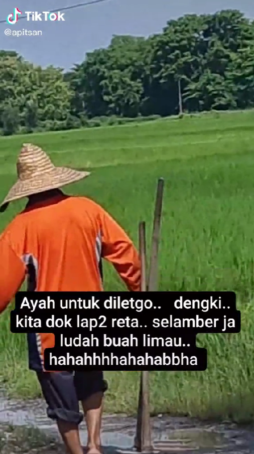 Selamba Bergurau Dengan Ayah