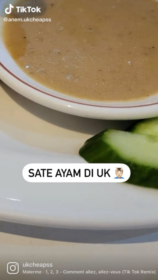 Satay Ayam Di UK