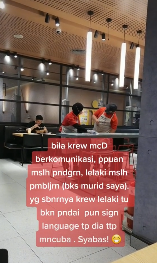 anak murid OKU di McD