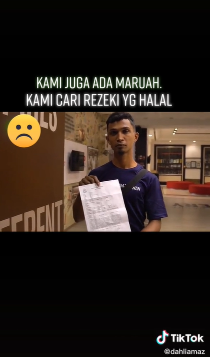 Teruk Kena Maki Pelanggan