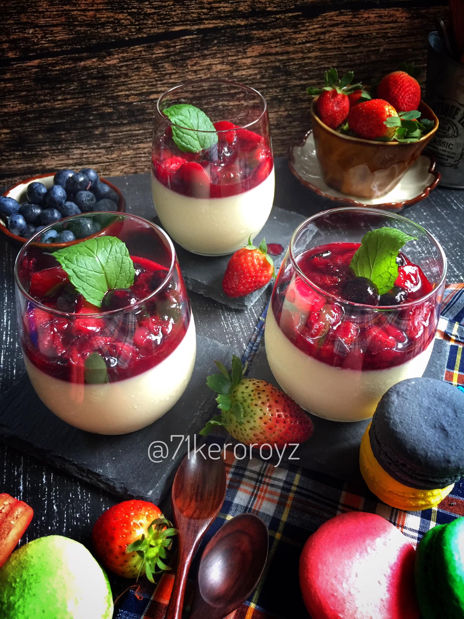 panna-cotta-beri