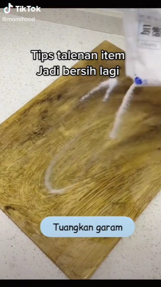 papan pemotong kayu