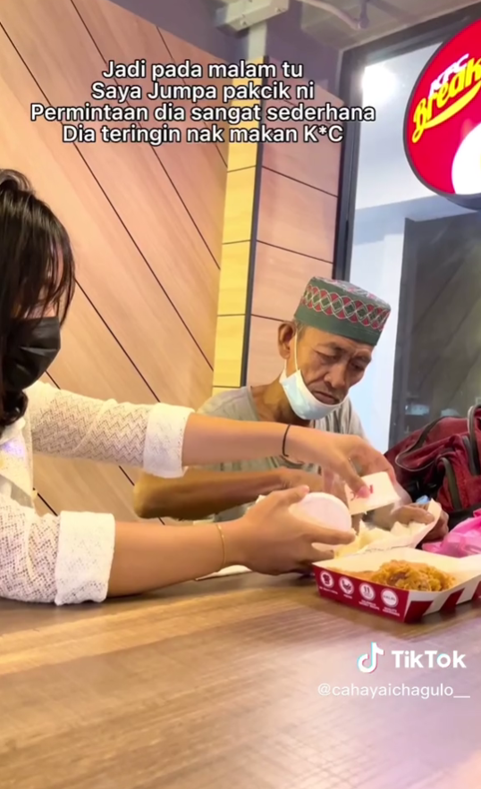 pakcik mahu makan KFC