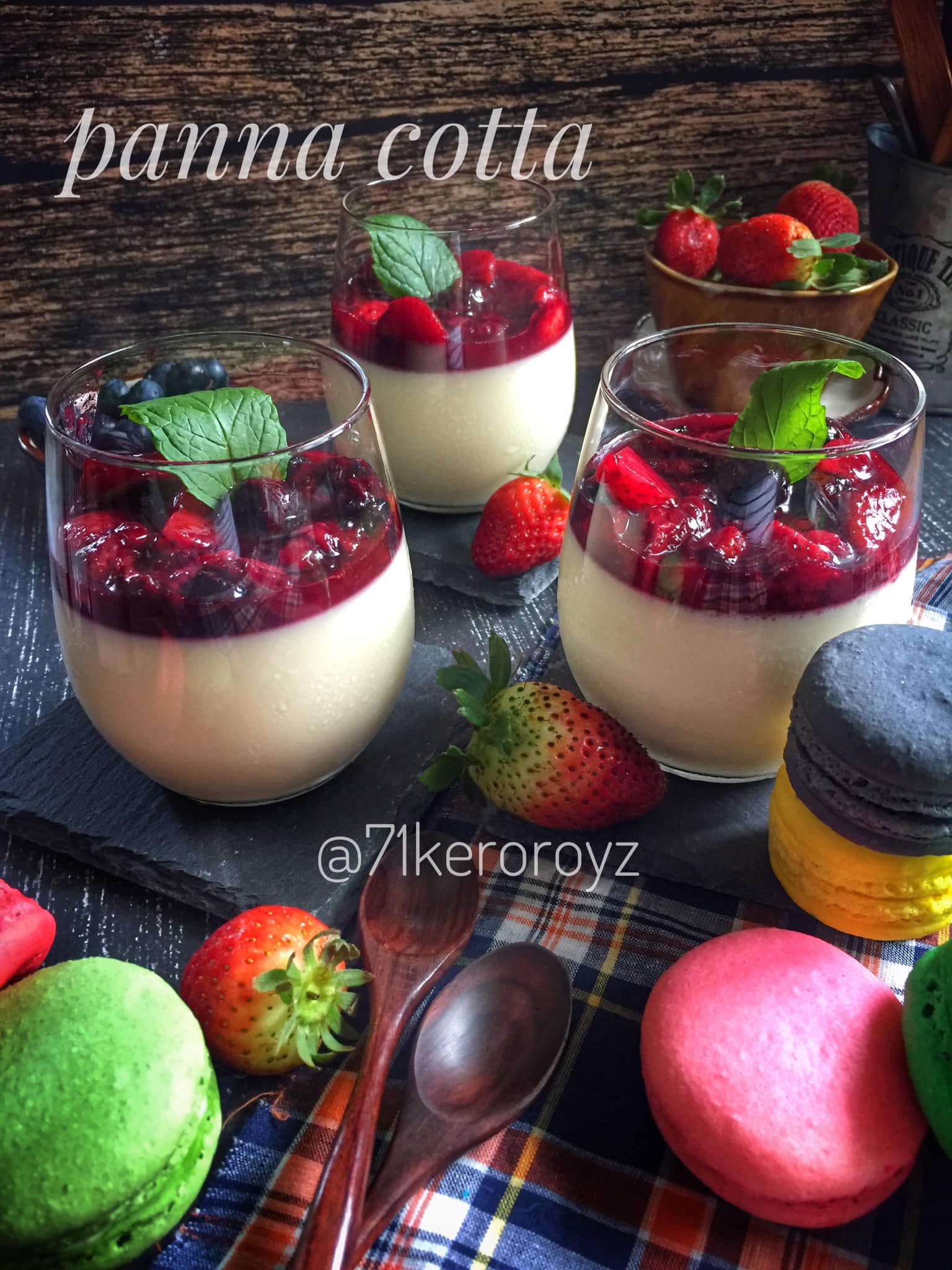 panna-cotta-beri