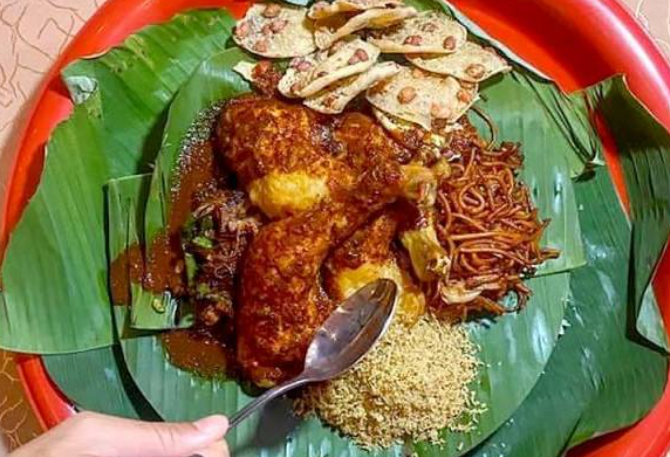 Nasi Ambeng makanan warisan negeri Selangor