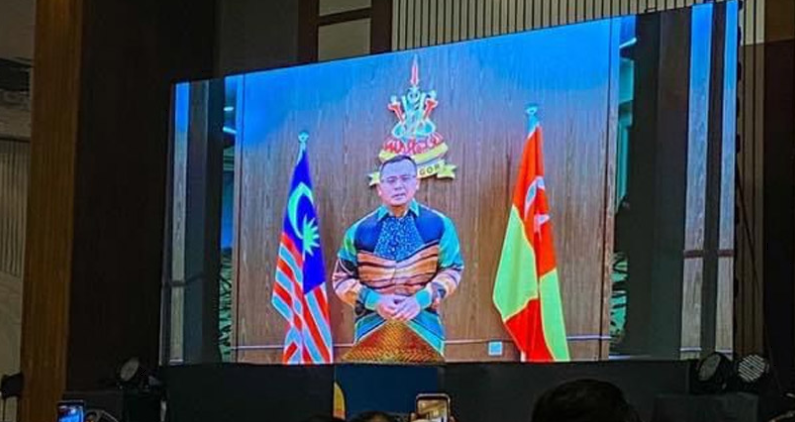 Nasi Ambeng makanan warisan negeri Selangor