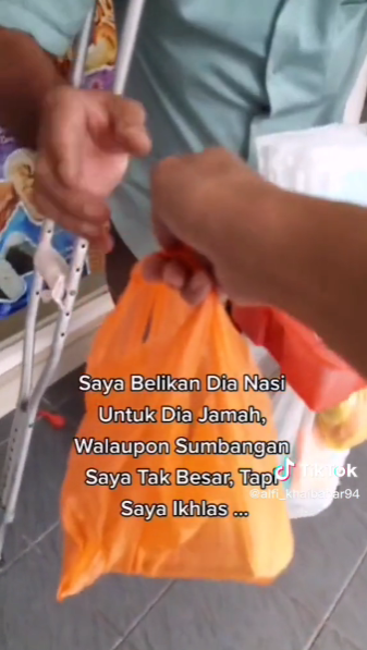 Lelaki Bertongkat Jual