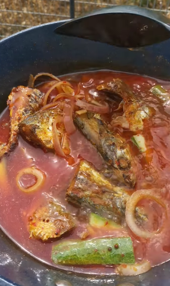 acar tumis ikan