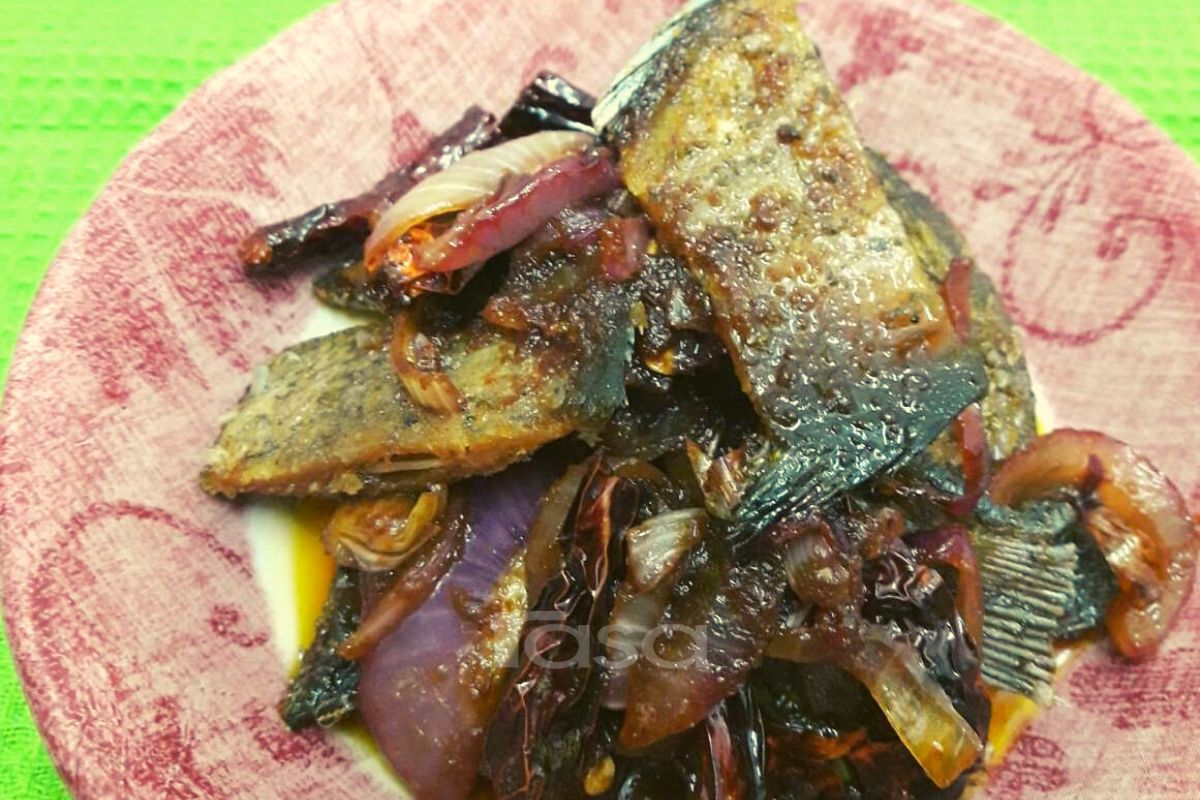 ikan sepat tumis cili kering