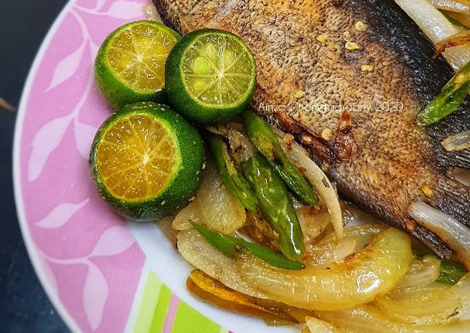 ikan sepat tumis cili kering