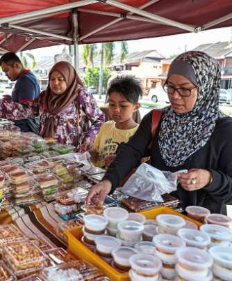 kuih RM1