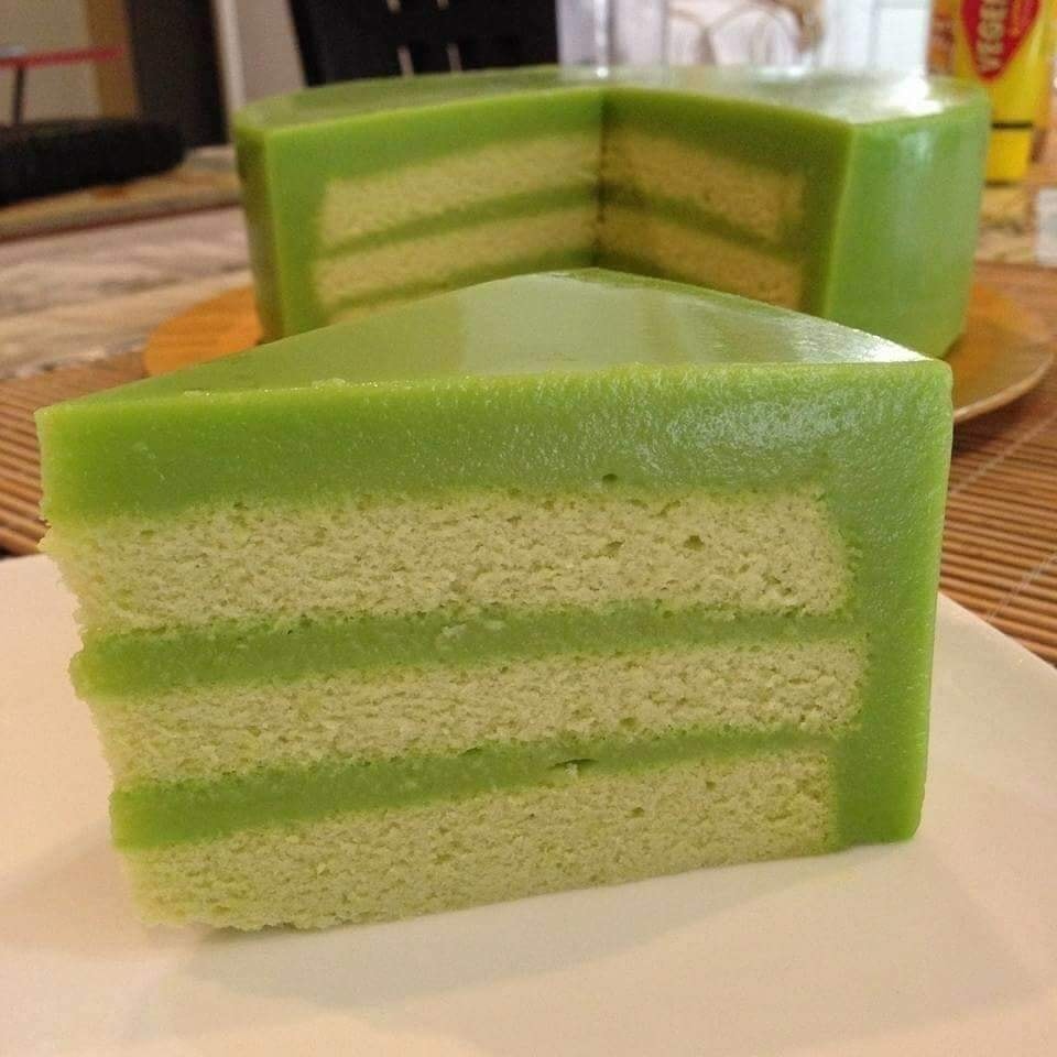 Kek Pandan Kastard