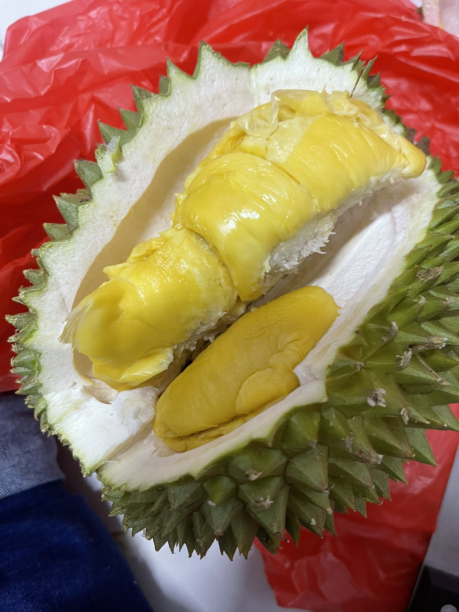 Datuk Aliff Syukri jual durian