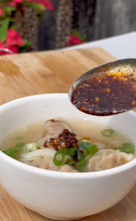 Dumpling Soup Spicy With Chili Oil