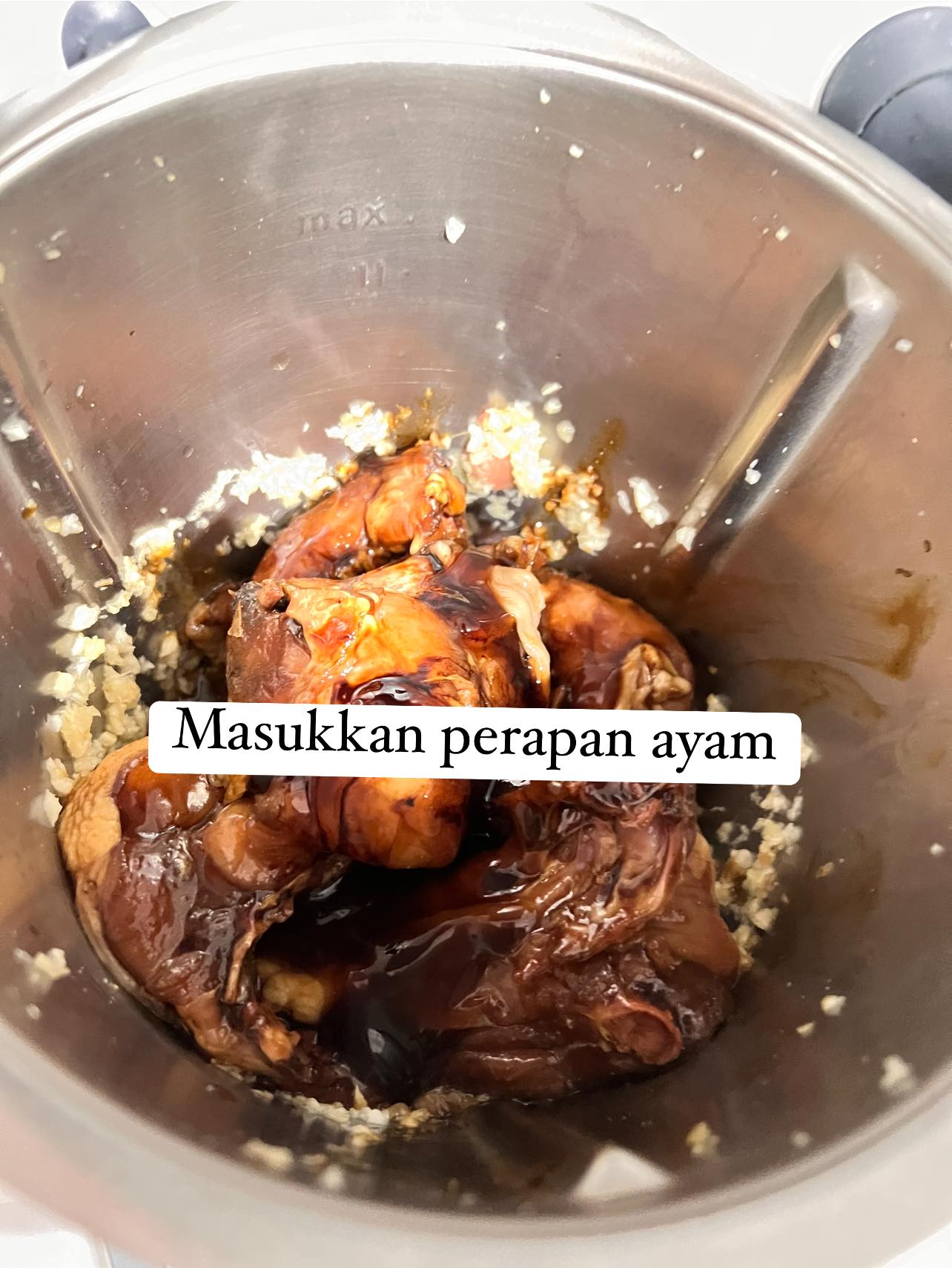 nasi ayam claypot versi halal