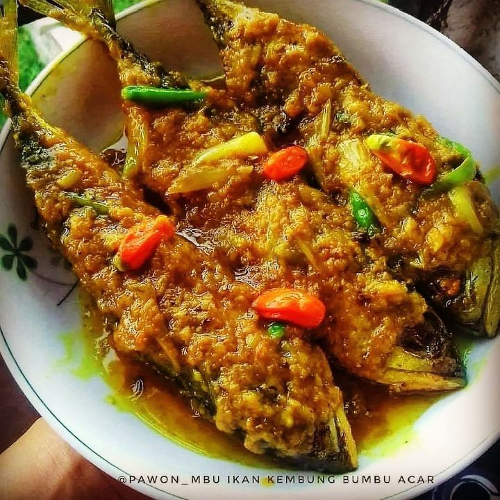 ikan kembung masak bumbu acar