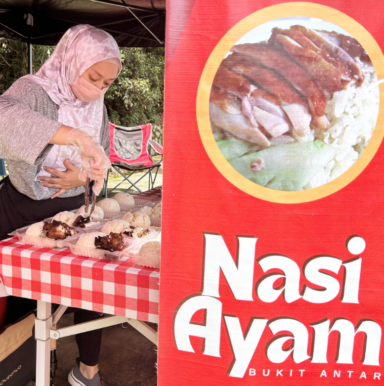 pelakon jual nasi ayam