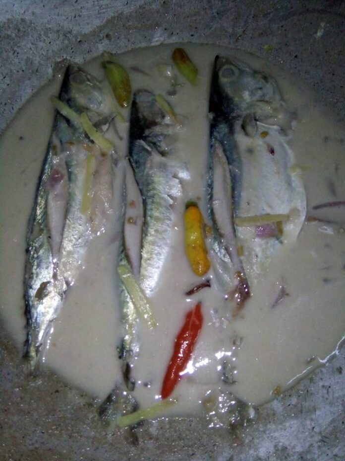 Ikan Kembung Masak Lemak Putih